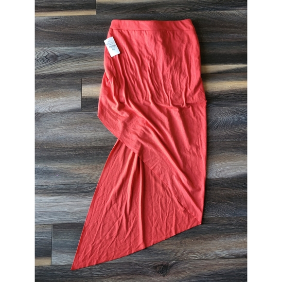 Valid by Sirens - Side Knot Long Skirt - Picture 2 of 4